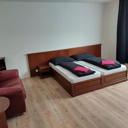 Laguna Ubytovanie 2 A Trenčín 外观 照片